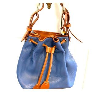 Dooney & Bourke Purse